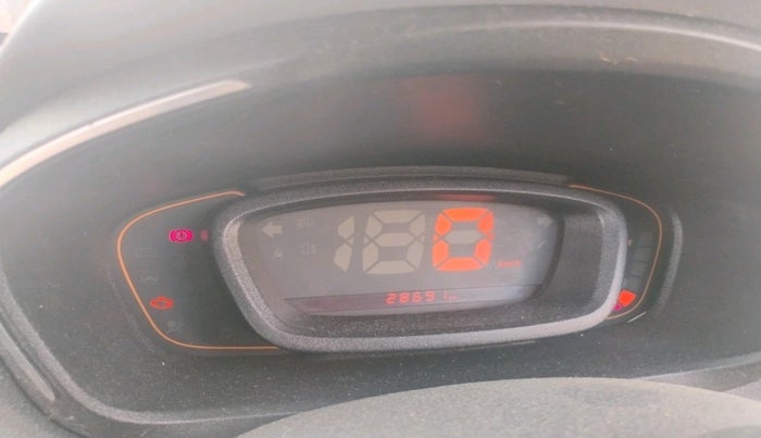 2016 Renault Kwid RXT 0.8, Petrol, Manual, 28,691 km, interior