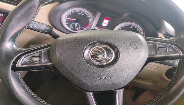 2017 Skoda Octavia 2.0 TDI L&K AT, Diesel, Automatic, 91,436 km, interior