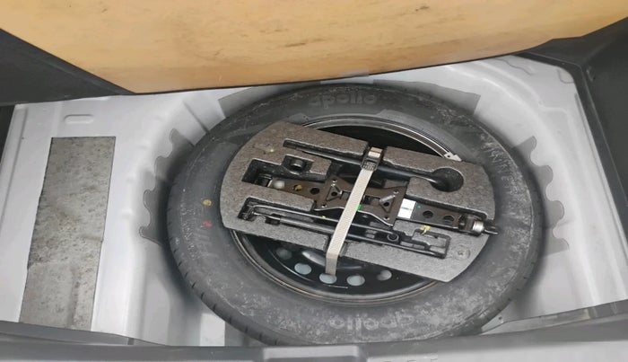 2022 Skoda KUSHAQ AMBITION 1.0L TSI MT, Petrol, Manual, 38,305 km, exterior