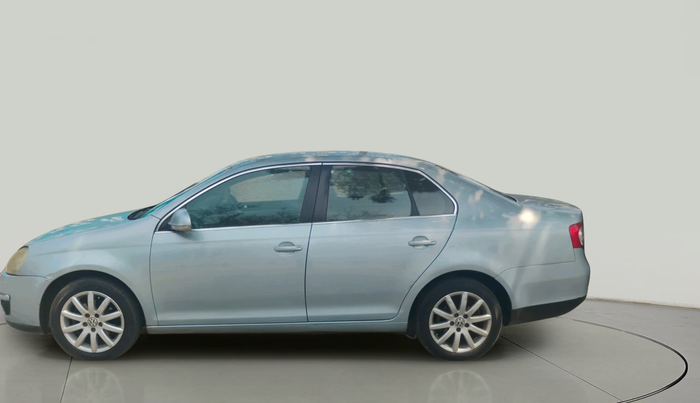 2009 Volkswagen Jetta COMFORTLINE 1.9 TDI AT, Diesel, Automatic, 1,64,126 km, exterior