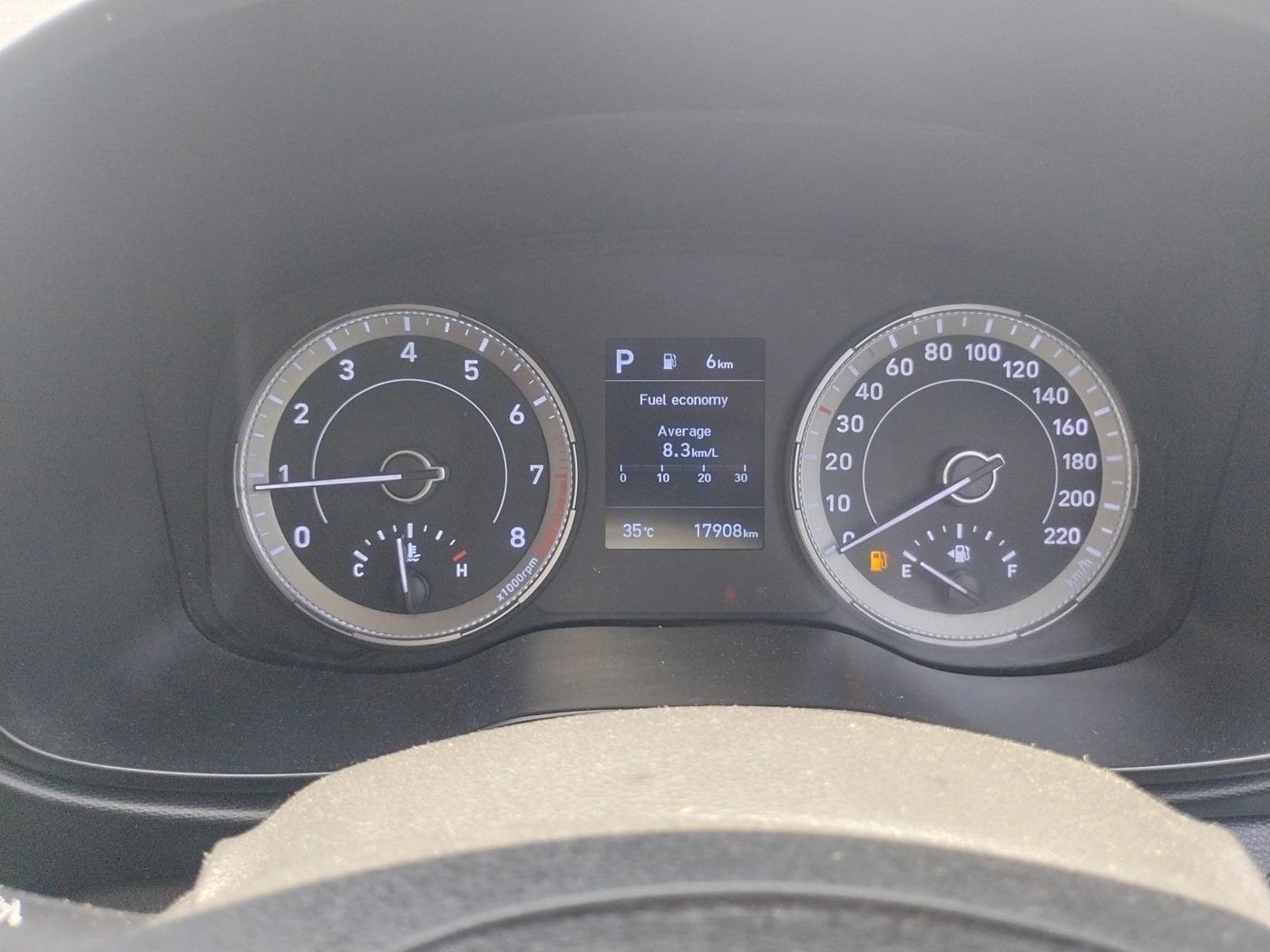 2022 Hyundai VENUE SX PLUS 1.0 TURBO DCT, Petrol, Automatic, 17,908 km, interior
