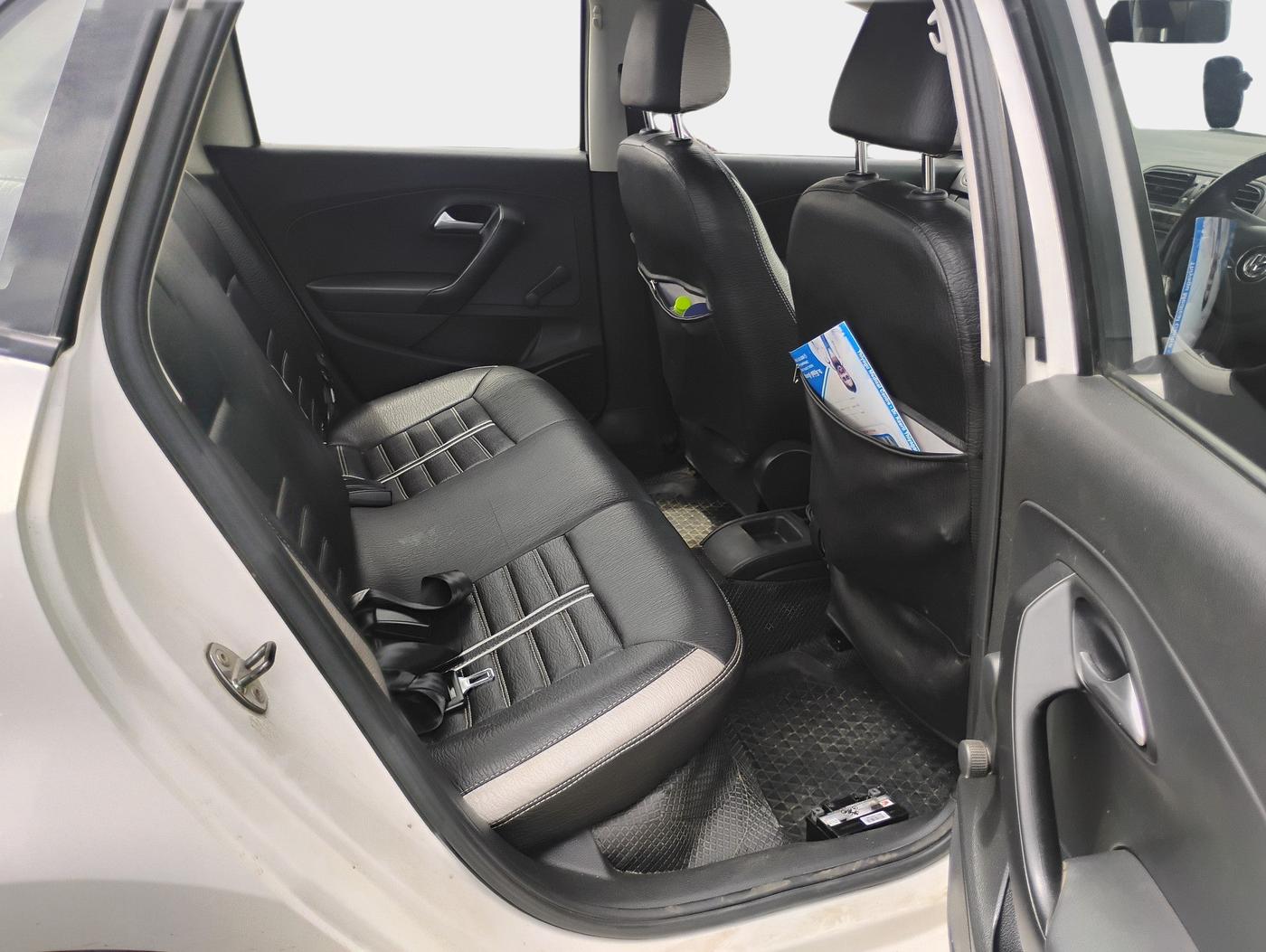 2019 Volkswagen Ameo TRENDLINE 1.5L, Diesel, Manual, 86,216 km, interior
