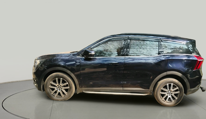 2023 Mahindra XUV700 AX 7 LUXURY D AWD AT 7 STR, Diesel, Automatic, 23,593 km, exterior