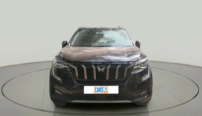 2023 Mahindra XUV700 AX 7 LUXURY D AWD AT 7 STR, Diesel, Automatic, 23,593 km, exterior