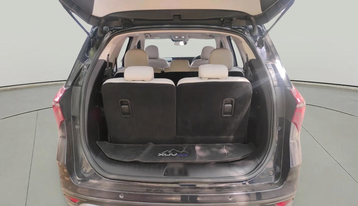 2023 Mahindra XUV700 AX 7 LUXURY D AWD AT 7 STR, Diesel, Automatic, 23,593 km, exterior