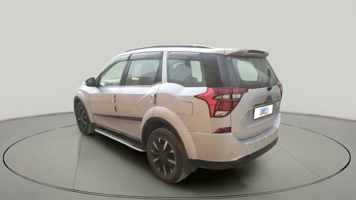 2018 Mahindra XUV500 W11, Diesel, Manual, 68,834 km, exterior