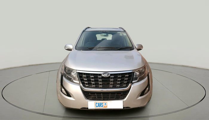 2018 Mahindra XUV500 W11, Diesel, Manual, 68,834 km, exterior