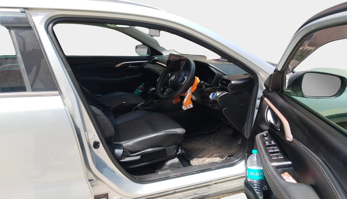 2024 Maruti Grand Vitara ALPHA PLUS HYBRID ECVT, Hybrid, Automatic, 17,711 km, interior