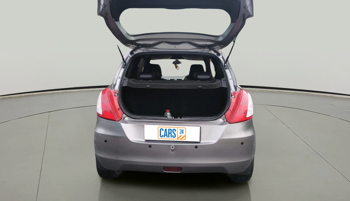 2014 Maruti Swift VXI, Petrol, Manual, 1,35,522 km, exterior