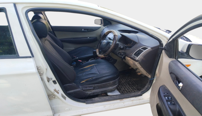 2011 Hyundai i20 MAGNA 1.4 CRDI, Diesel, Manual, 1,30,546 km, interior