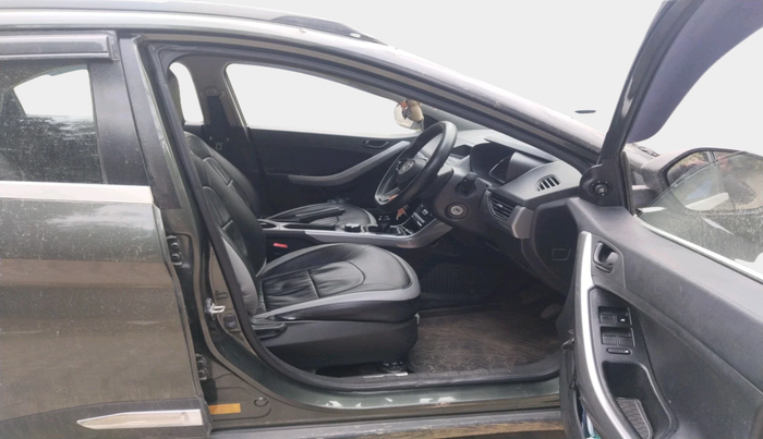 2022 Tata NEXON XM PETROL, Petrol, Manual, 72,009 km, interior