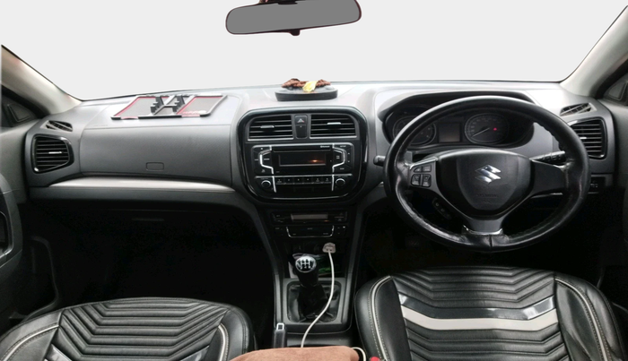 2017 Maruti Vitara Brezza ZDI, Diesel, Manual, 43,875 km, interior