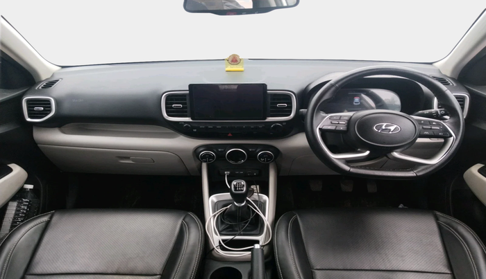 2023 Hyundai VENUE SX (O) 1.5 CRDI, Diesel, Manual, 17,543 km, interior