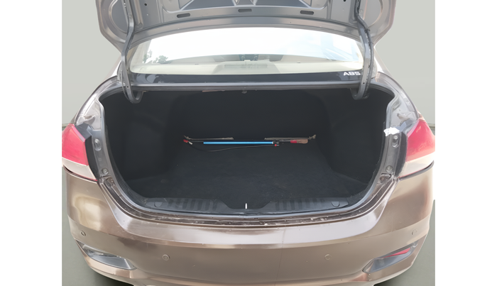 2014 Maruti Ciaz ZXI, Petrol, Manual, 1,11,009 km, exterior