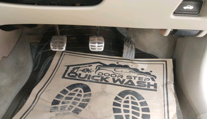 2014 Maruti Ciaz ZXI, Petrol, Manual, 1,11,009 km, interior