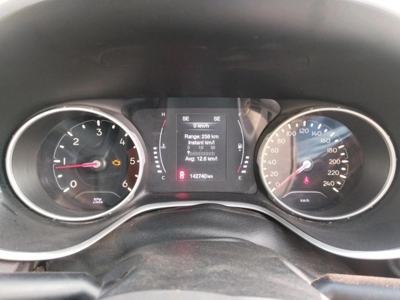 2018 Jeep Compass LIMITED (O) 2.0 DIESEL, Diesel, Manual, 1,42,740 km, interior