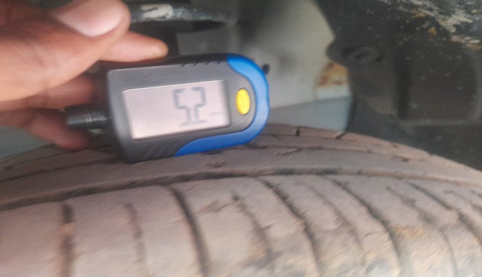 2015 Hyundai Elite i20 SPORTZ 1.2, Petrol, Manual, 86,423 km, tyre