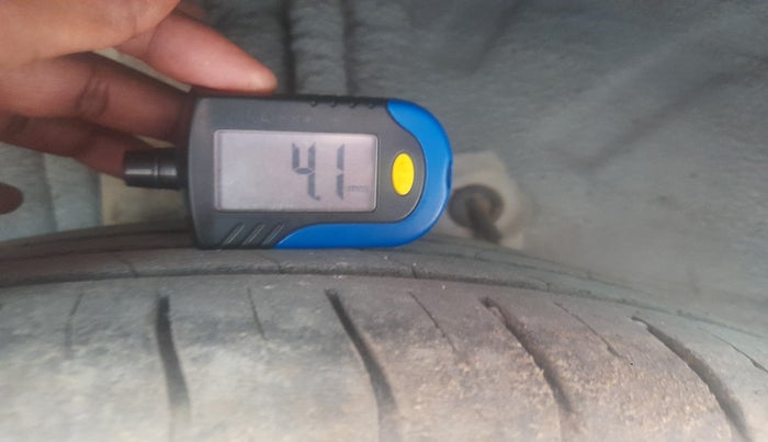 2015 Hyundai Elite i20 SPORTZ 1.2, Petrol, Manual, 86,423 km, tyre