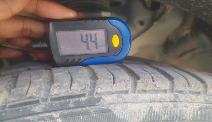 2015 Hyundai Elite i20 SPORTZ 1.2, Petrol, Manual, 86,423 km, tyre