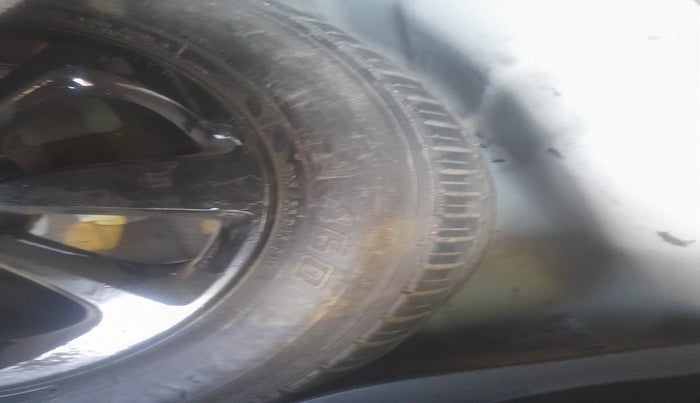 2015 Hyundai Elite i20 SPORTZ 1.2, Petrol, Manual, 86,423 km, tyre