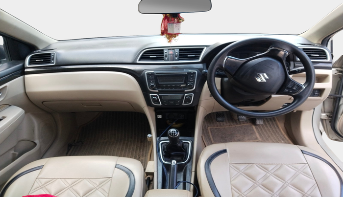 2014 Maruti Ciaz VXI+, Petrol, Manual, 1,04,711 km, interior