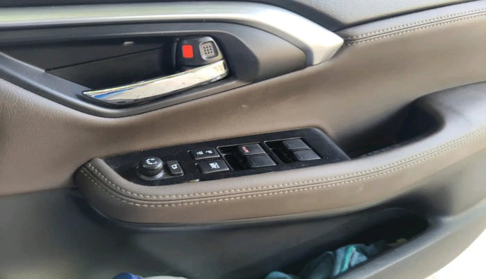 2023 Toyota URBAN CRUISER HYRYDER V HYBRID, Hybrid, Automatic, 43,624 km, interior