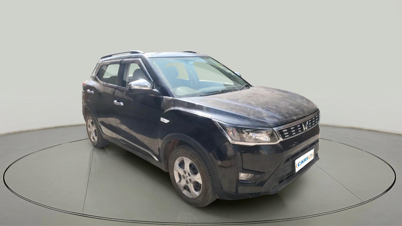 2022 Mahindra XUV300 W6 1.5 Sunroof Diesel, Diesel, Manual, 71,000 km, exterior