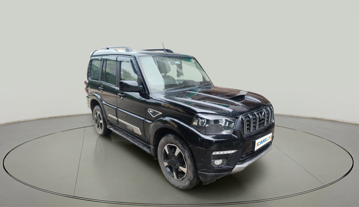 2024 Mahindra SCORPIO CLASSIC S11 7STR, Diesel, Manual, 17,545 km, exterior