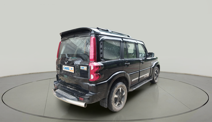 2024 Mahindra SCORPIO CLASSIC S11 7STR, Diesel, Manual, 17,545 km, exterior