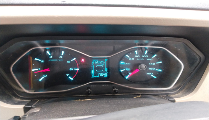 2024 Mahindra SCORPIO CLASSIC S11 7STR, Diesel, Manual, 17,545 km, interior
