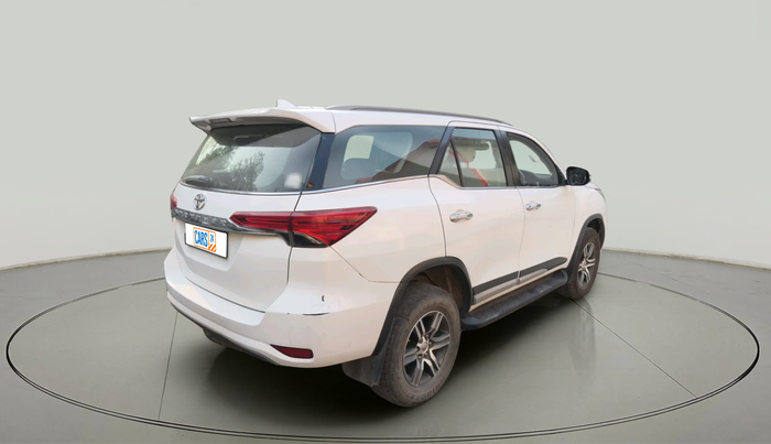 2017 Toyota Fortuner 2.8 4X2 AT, Diesel, Automatic, 71,352 km, exterior