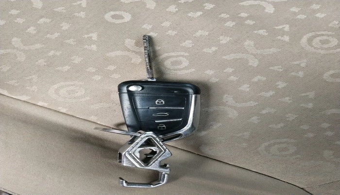 2011 Chevrolet Spark LT 1.0, Petrol, Manual, 33,141 km, interior