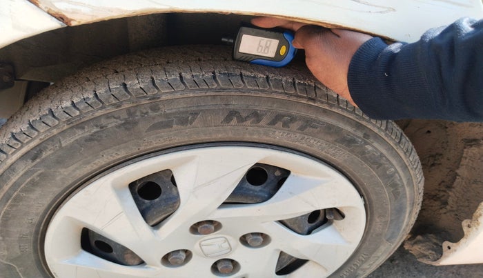 2014 Honda Amaze 1.5L I-DTEC S, Diesel, Manual, 1,57,999 km, tyre