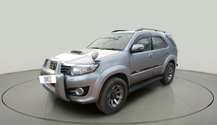 2015 Toyota Fortuner 3.0 4X2 MT, Diesel, Manual, 1,23,284 km, exterior