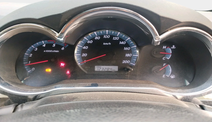 2015 Toyota Fortuner 3.0 4X2 MT, Diesel, Manual, 1,23,284 km, interior