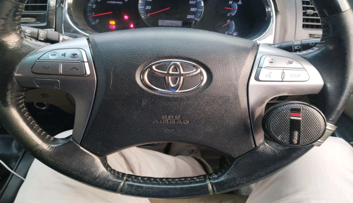 2015 Toyota Fortuner 3.0 4X2 MT, Diesel, Manual, 1,23,284 km, interior
