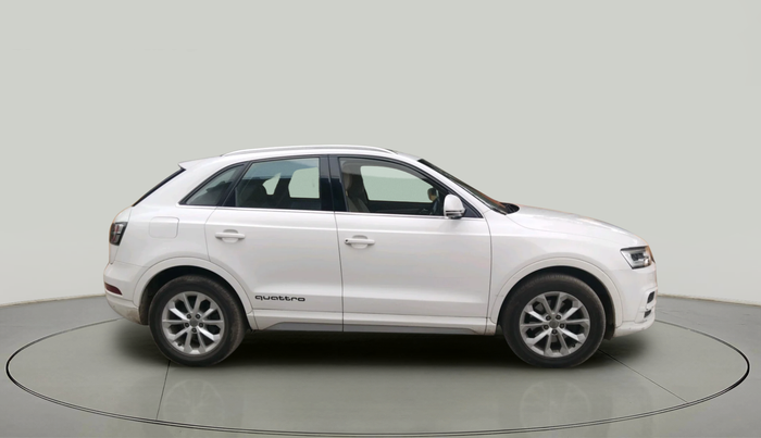 2016 Audi Q3 35 TDI Quattro, Diesel, Automatic, 82,850 km, exterior