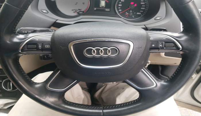 2016 Audi Q3 35 TDI Quattro, Diesel, Automatic, 82,850 km, interior