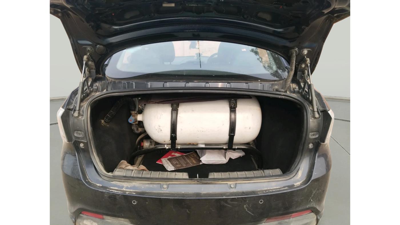 2022 Tata TIGOR XZ CNG, CNG, Manual, 1,25,700 km, exterior