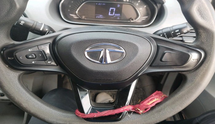2022 Tata TIGOR XZ CNG, Petrol, Manual, 1,23,256 km, interior