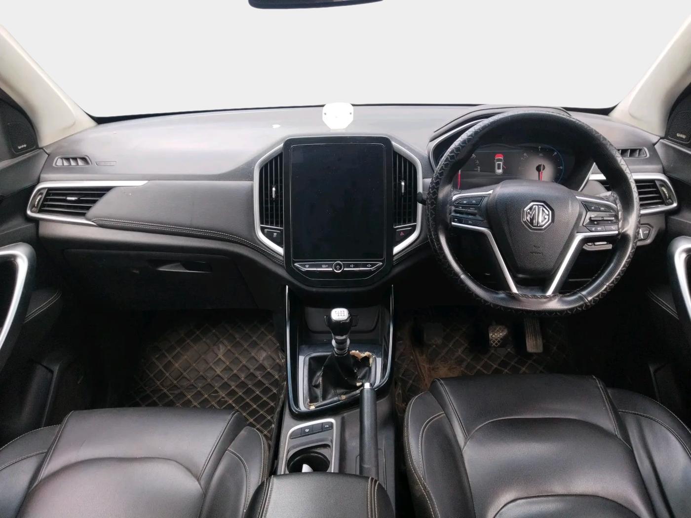 2019 MG HECTOR SHARP 2.0 DIESEL, Diesel, Manual, 1,58,959 km, interior