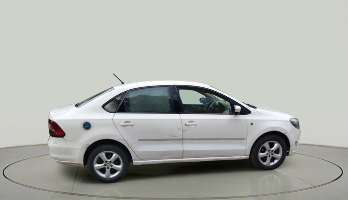 2013 Skoda Rapid ELEGANCE 1.6 TDI CR MT, Diesel, Manual, 1,55,276 km, exterior