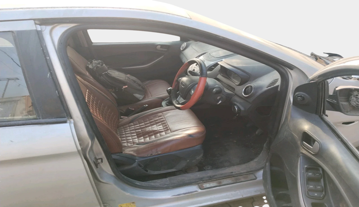 2015 Ford New Figo TITANIUM1.5 DIESEL, Diesel, Manual, 1,10,796 km, interior