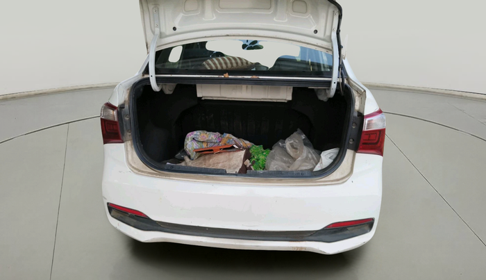 2018 Hyundai Xcent E+, Petrol, Manual, 1,25,625 km, exterior