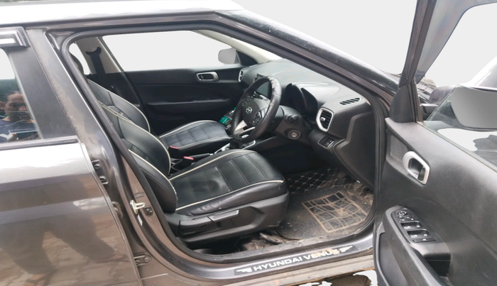 2022 Hyundai VENUE SX 1.5 CRDI, Diesel, Manual, 78,810 km, interior