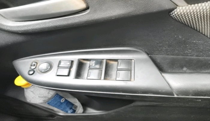 2018 Honda WR-V 1.5L I-DTEC VX MT, Diesel, Manual, 73,646 km, interior
