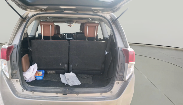 2017 Toyota Innova Crysta 2.8 ZX AT 7 STR, Diesel, Automatic, 2,08,928 km, exterior