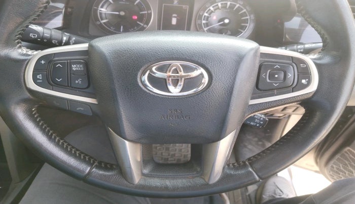 2017 Toyota Innova Crysta 2.8 ZX AT 7 STR, Diesel, Automatic, 2,08,928 km, interior