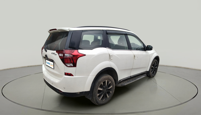 2018 Mahindra XUV500 W11 AT, Diesel, Automatic, 1,46,229 km, exterior