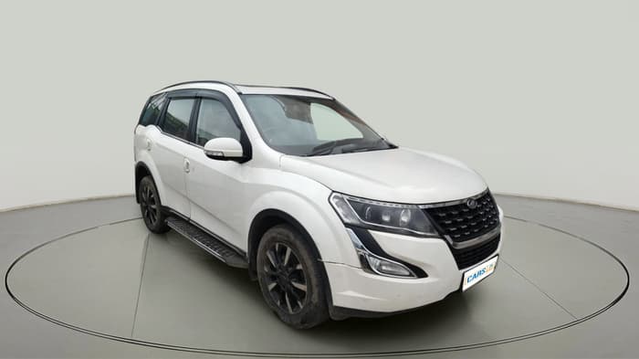 2018 Mahindra XUV500 W11 AT, Diesel, Automatic, 1,46,240 km, exterior